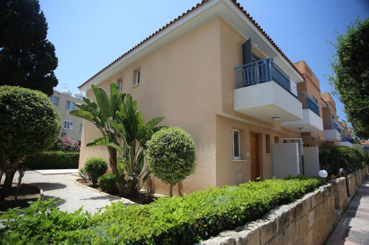 Iris Village 2 Bedroom / 2 Bathroom Townhouse *